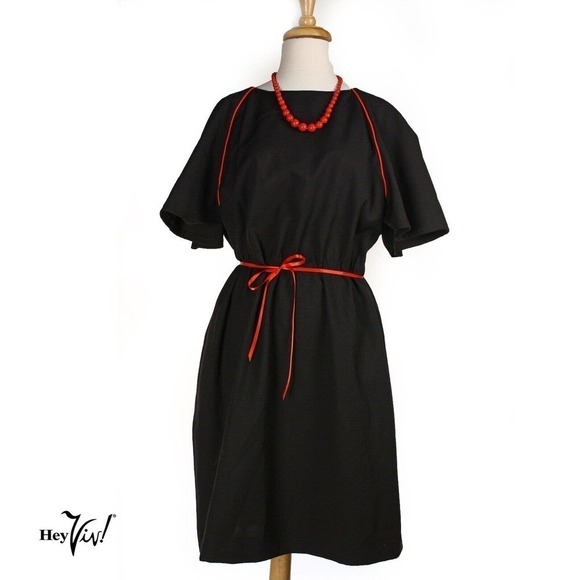 Vintage Black Dress w Red Piping Bell Sleeves and Elastic Waist Sz XL - Hey Viv - Picture 1 of 6